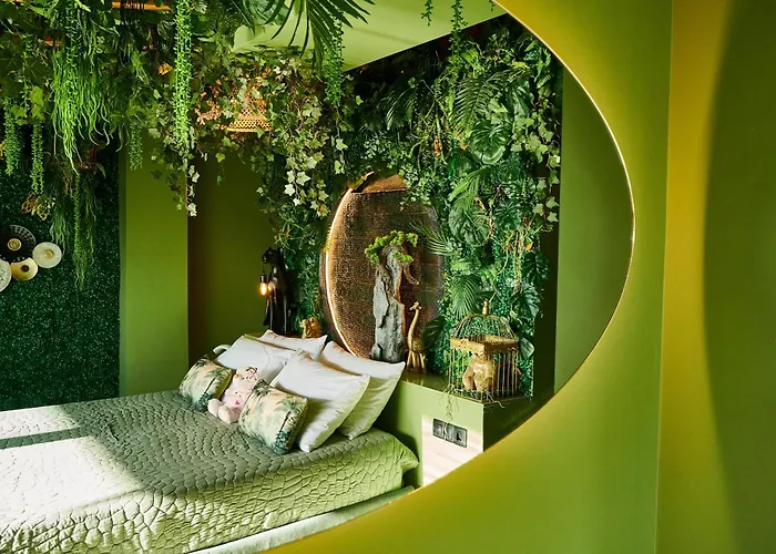 Fairytale Athens Suites - Step Into A Dream